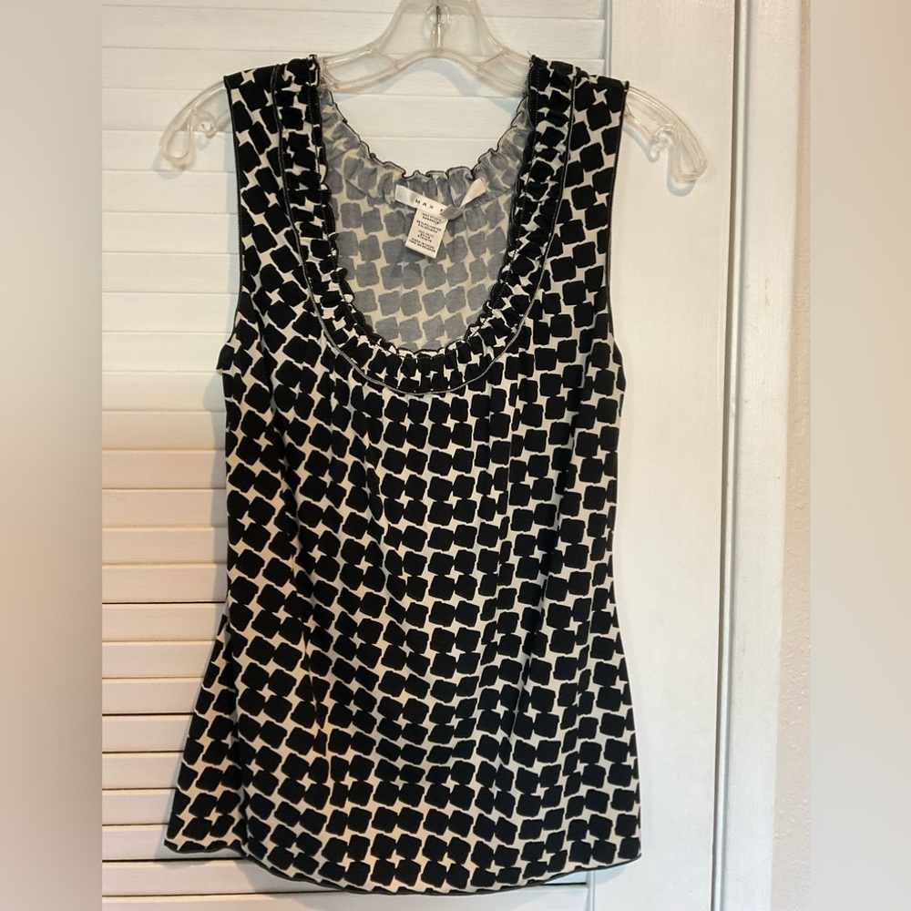 EUC Max Studio top, Medium, Black & Cream